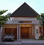 Desain Depan Rumah Tertutup